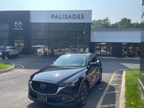2022 Mazda CX-5 2.5 S Premium Package