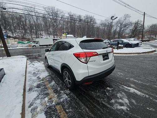 2022 Honda HR-V EX