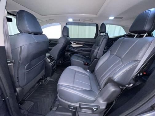 2022 Subaru Ascent Touring 7-Passenger