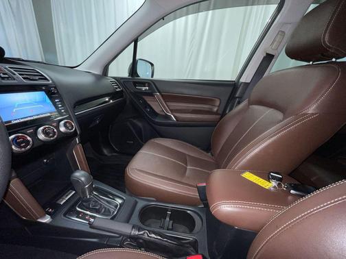 2017 Subaru Forester 2.5i Touring