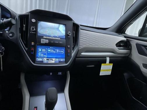 2025 Subaru Forester Base