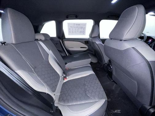 2025 Subaru Forester Base