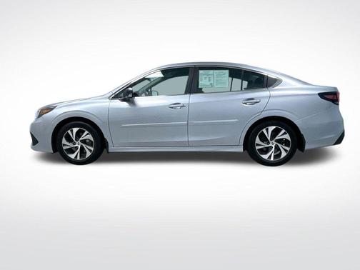 2022 Subaru Legacy Base