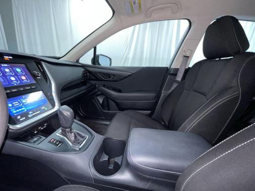 2022 Subaru Legacy Base