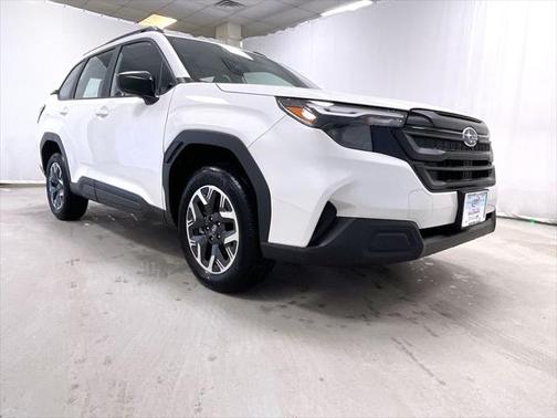 2025 Subaru Forester Base