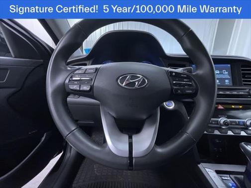 2020 Hyundai ELANTRA Limited