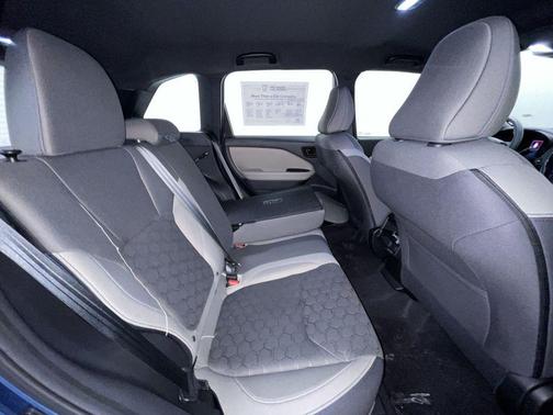 2025 Subaru Forester Base