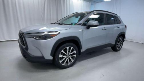 2022 Toyota Corolla Cross XLE