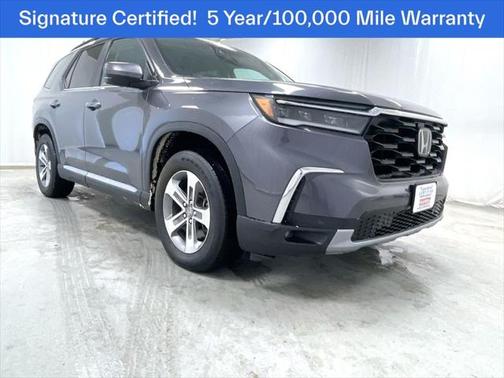 2023 Honda Pilot AWD EX-L 8 Passenger