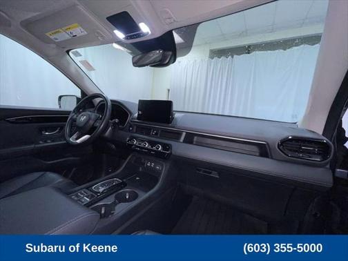 2023 Honda Pilot AWD EX-L 8 Passenger