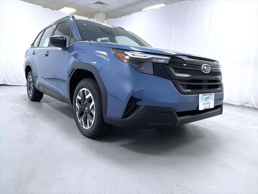 2025 Subaru Forester Base