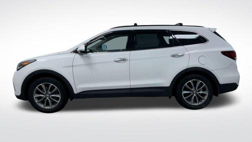 2018 Hyundai SANTA FE SE