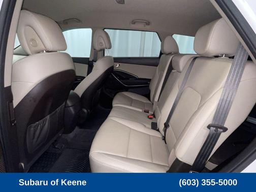 2018 Hyundai SANTA FE SE