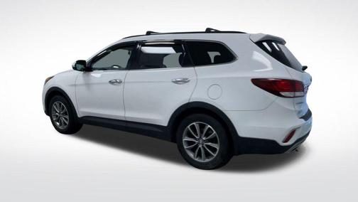 2018 Hyundai SANTA FE SE