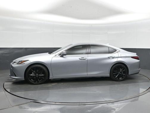 2022 Lexus ES 350 Base