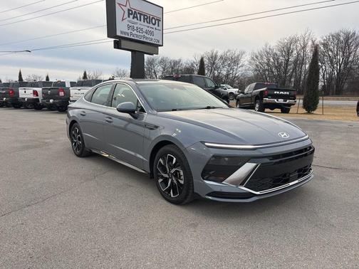 2025 Hyundai SONATA SEL