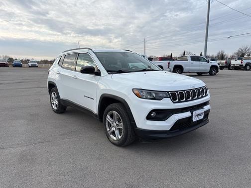 2023 Jeep Compass Latitude