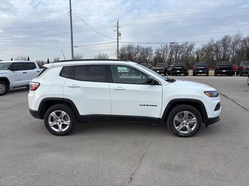 2023 Jeep Compass Latitude