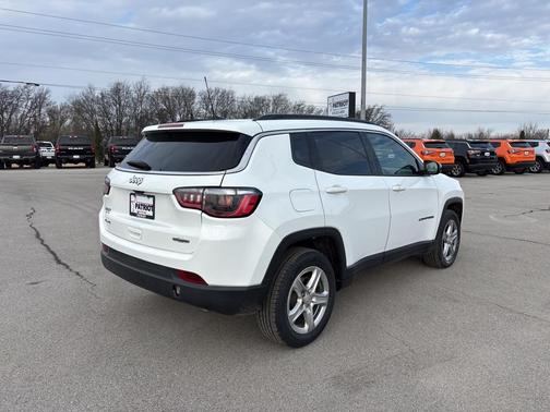 2023 Jeep Compass Latitude