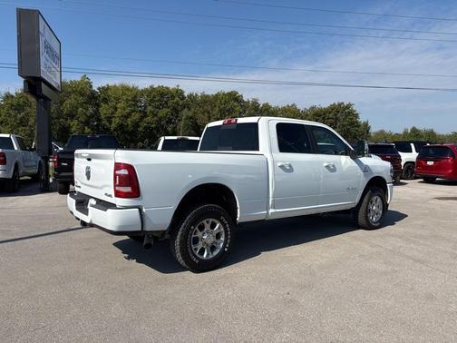 2024 RAM 2500 Laramie Crew Cab 4x4 6'4' Box
