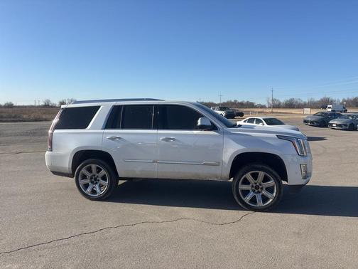 2020 Cadillac Escalade Premium Luxury
