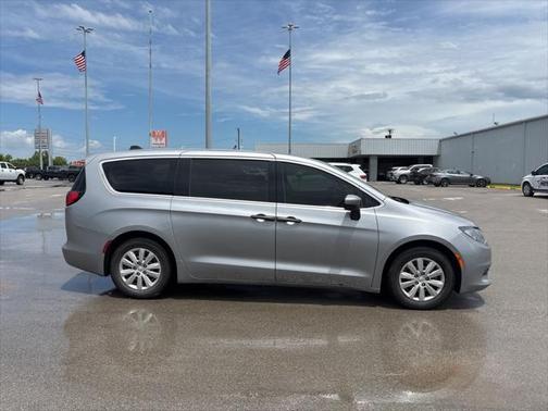 2018 Chrysler Pacifica L