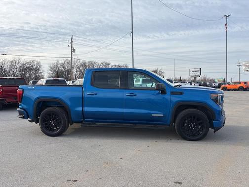 2022 GMC Sierra 1500 Elevation