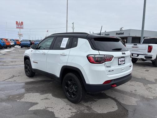 2023 Jeep Compass Trailhawk