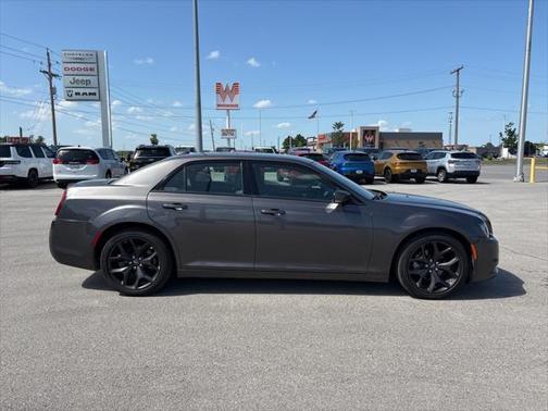 2022 Chrysler 300 S