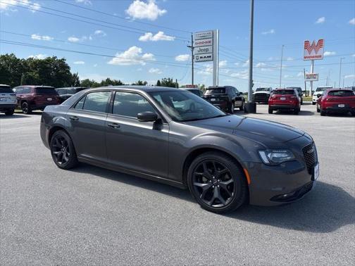 2022 Chrysler 300 S