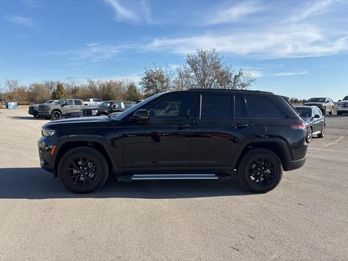 2024 Jeep Grand Cherokee Altitude