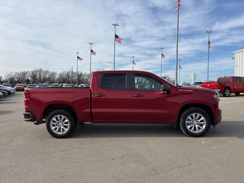 2021 Chevrolet Silverado 1500 Custom