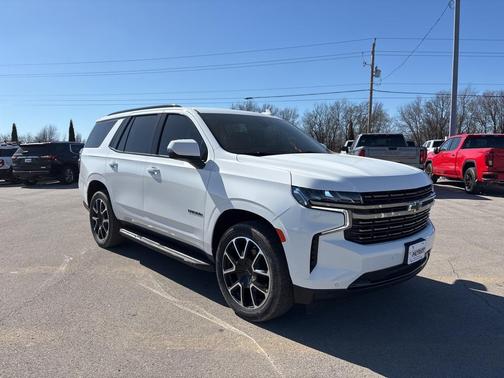 2022 Chevrolet Tahoe 4WD RST