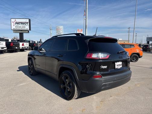2021 Jeep Cherokee Altitude