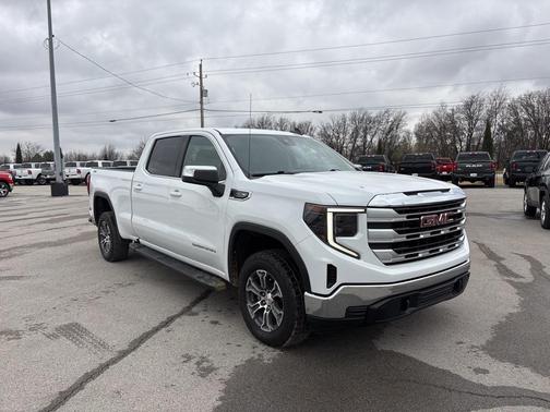 2023 GMC Sierra 1500 SLE