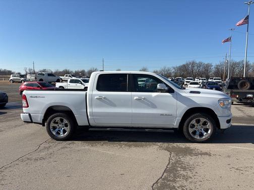 Bright White Clearcoat 2020 RAM 1500 Big Horn/Lone Star