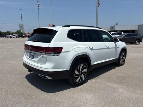 2024 Volkswagen Atlas 2.0T SE w/Technology 4MOTION