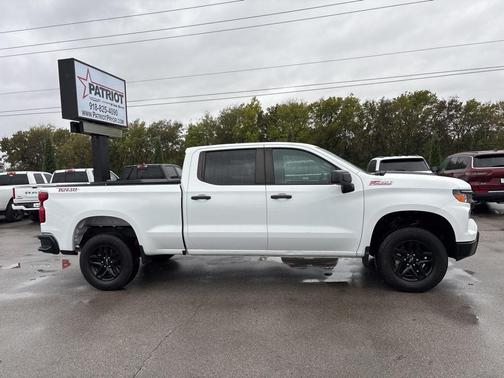 2023 Chevrolet Silverado 1500 Custom Trail Boss