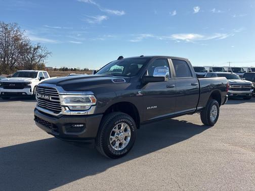 2024 RAM 2500 Laramie Crew Cab 4x4 6'4' Box