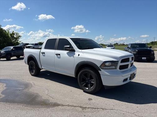 2021 RAM 1500 Classic Warlock Crew Cab 4x4 5'7' Box