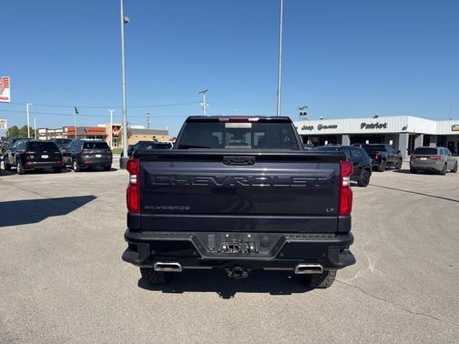 2022 Chevrolet Silverado 1500 LT Trail Boss