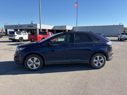 2016 Ford Edge SE