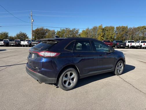 2016 Ford Edge SE