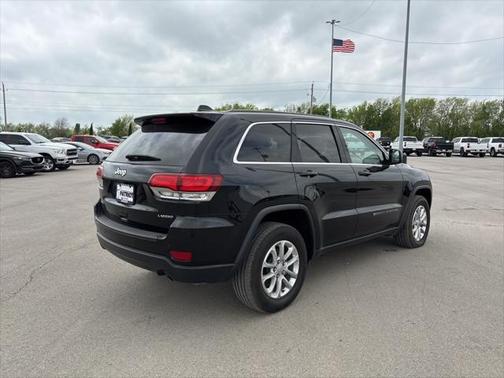 2022 Jeep Grand Cherokee Laredo