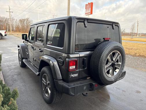 2021 Jeep Wrangler Unlimited Sahara