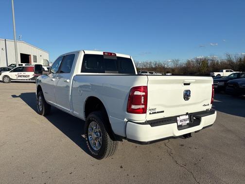 2024 RAM 2500 Laramie Crew Cab 4x4 6'4' Box