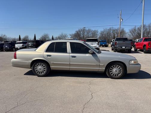 2008 Mercury Grand Marquis LS
