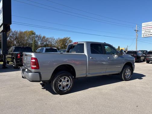 2024 RAM 2500 Laramie Crew Cab 4x4 6'4' Box