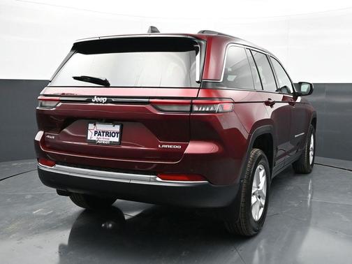 2026 Jeep Grand Cherokee Altitude