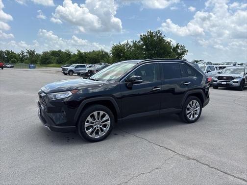 2020 Toyota RAV4 Limited
